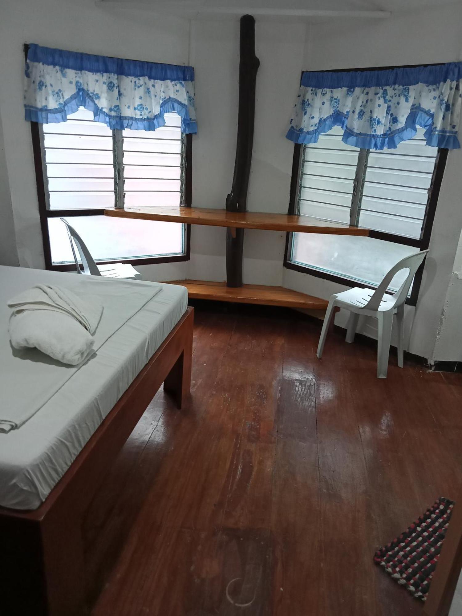 Czar'S Place Siquijor Extérieur photo